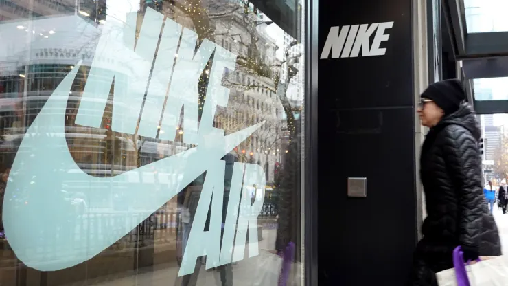 Nike cuts down its annual earnings outlook amidst cautious consumer spending, and a weak period of online business. The company said it is planning to cut supplies of key products to control costs, sending the stock spiraling by 11%.