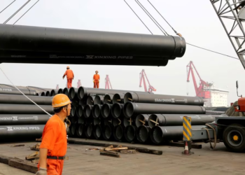 China factory activity shrinks for 5th time, raises concerns for stimulus